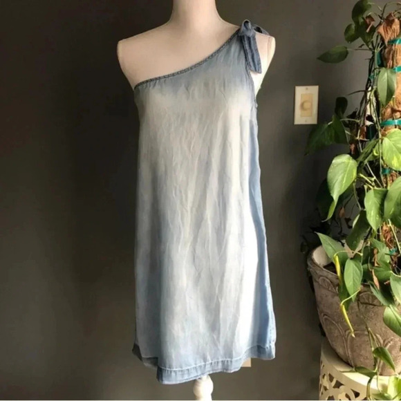 NWT Anthropologie Cloth & Stone chambray one shoulder dress Size S - Picture 2 of 8